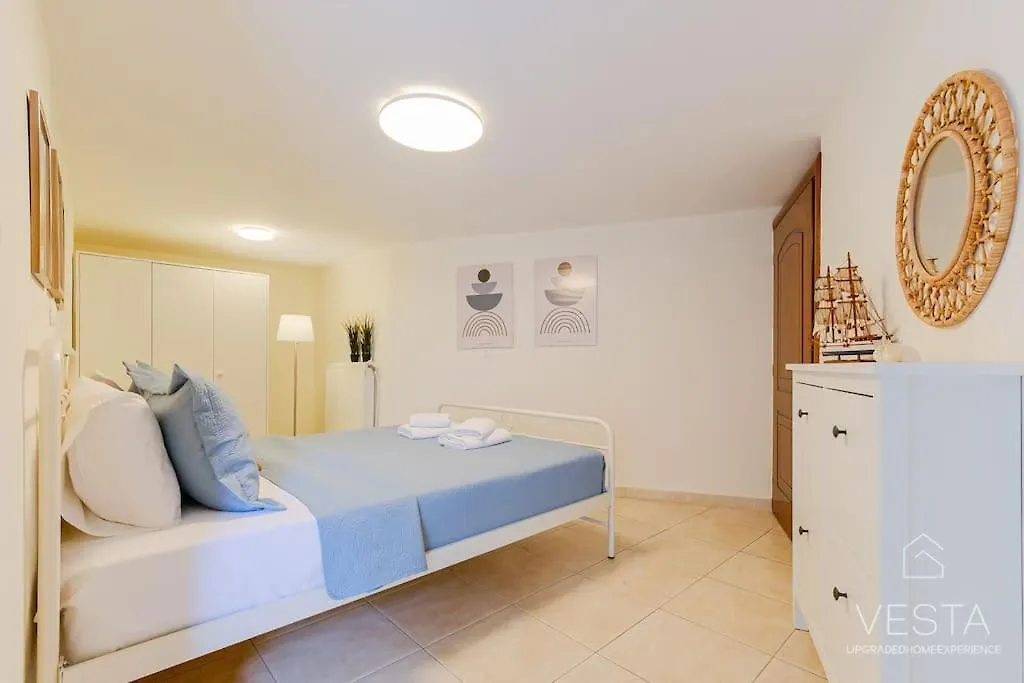 Yiasemi Open-Plan Suite, Near Lagomandra Beach